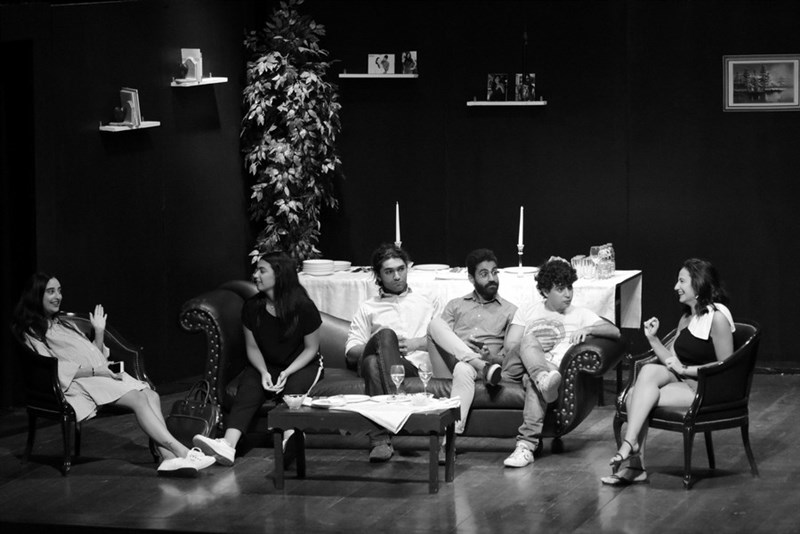 Perfect Strangers play at LAU